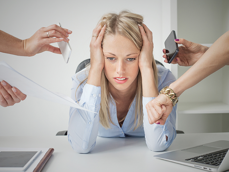stress-burnout-sindrome-professional-psicosocials-treball-malaltia.jpg